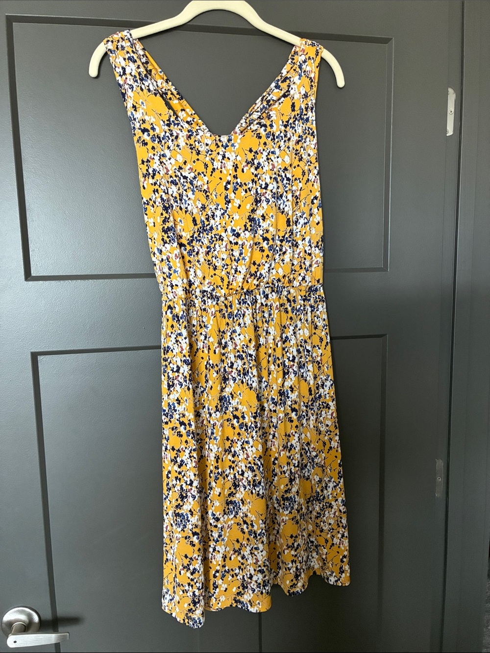 Women's Yellow Floral V-Neck Midi Dress